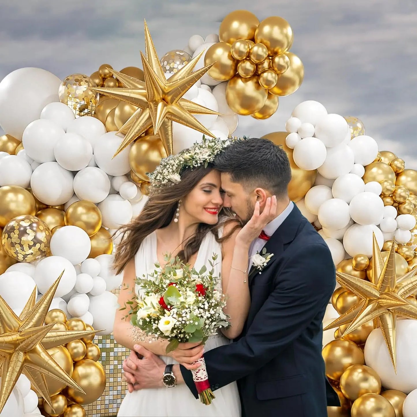 121Pcs White and Gold Balloons Garland Arch Kit with Starburst Foil