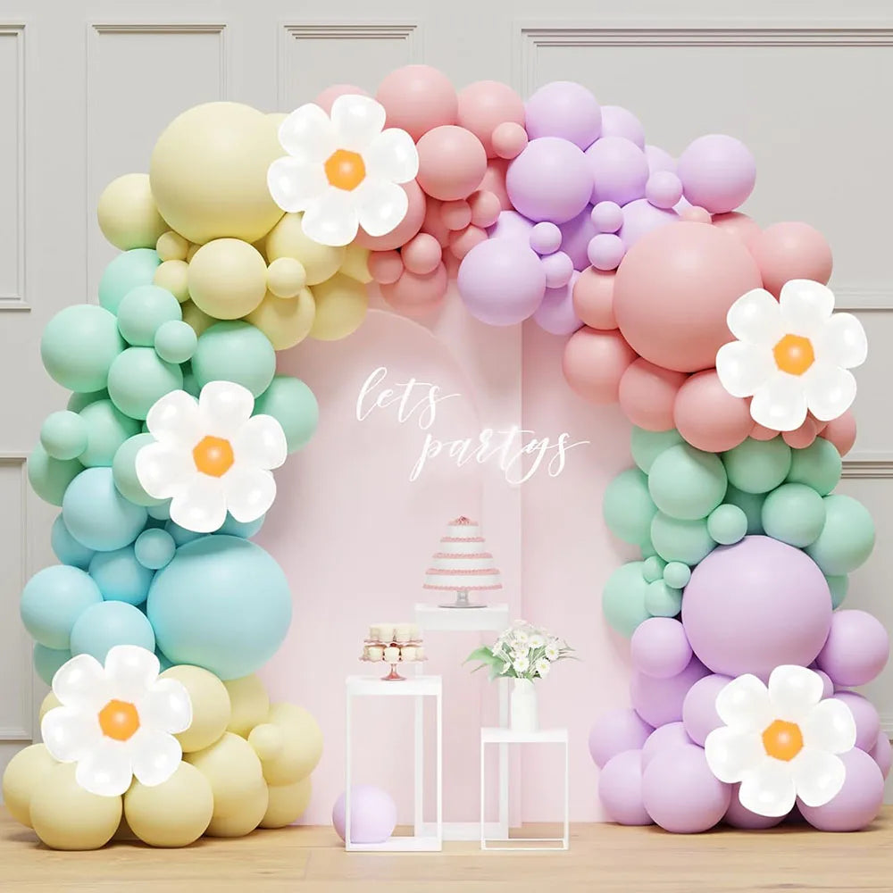 Daisy Balloon Garland Arch Set 136 Pieces White Fashionable Flowers